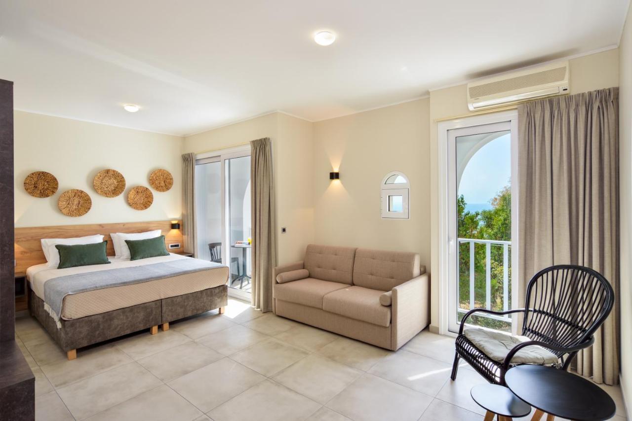 Ilingas Mare Aparthotel Khora Sfakion Exterior photo